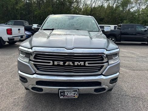 Used 2019 RAM 1500 Laramie AWD/4WD image 2