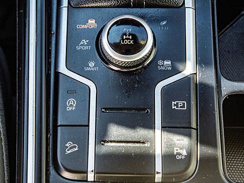 Used 2021 Kia Sorento S image 20