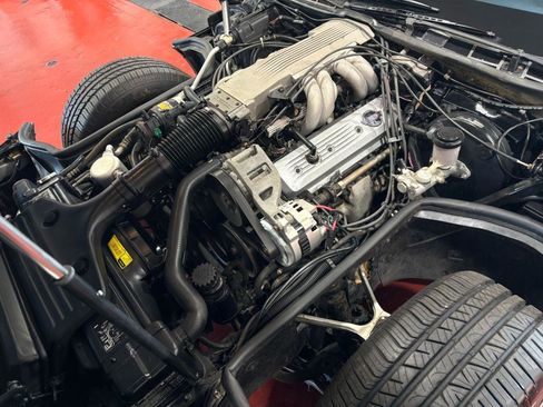 Used 1987 Chevrolet Corvette Convertible image 25