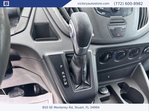 Used 2017 Ford Transit 350 XL image 34