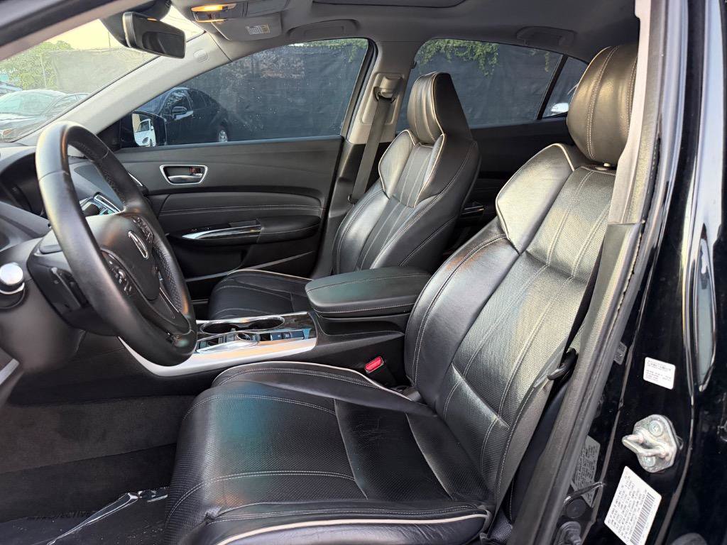 Used 2018 Acura TLX w/ Technology Package FWD image 11
