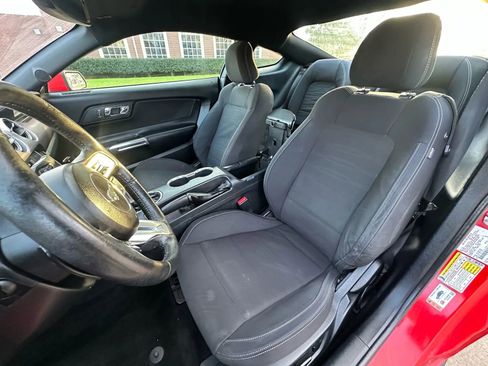 Used 2016 Ford Mustang GT w/ Black Accent Package RWD image 11