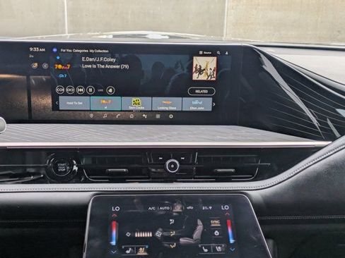 Used 2025 INFINITI QX80 Autograph w/ Autograph Exterior Package image 16