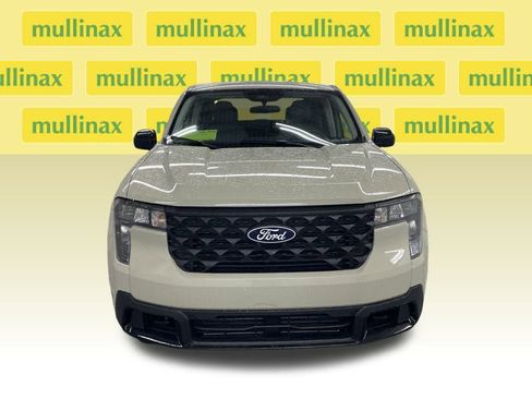 New 2025 Ford Maverick XLT w/ XLT Luxury Package image 14