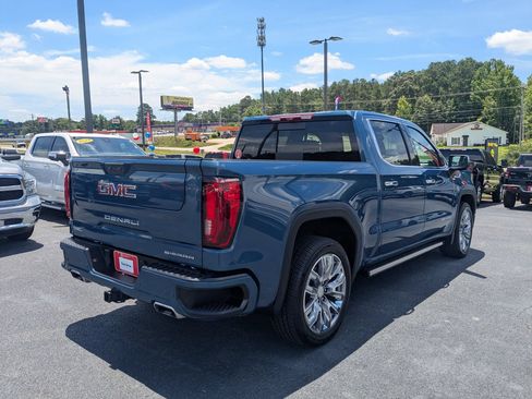 Used 2024 GMC Sierra 1500 Denali w/ Denali Reserve Package AWD/4WD image 5