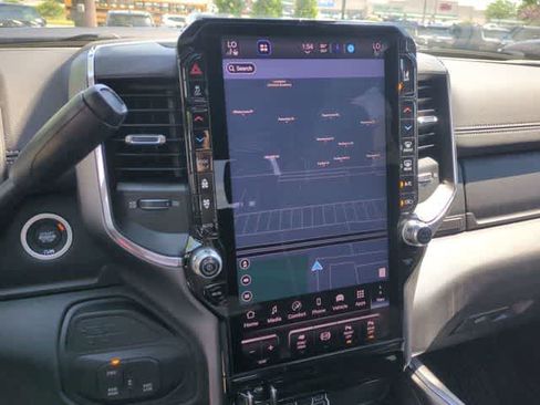 New 2026 RAM 2500 Laramie AWD/4WD image 30