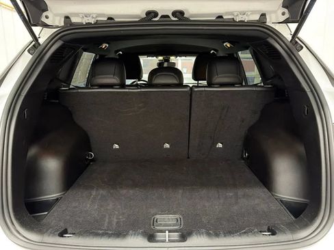 Used 2025 Jeep Compass Limited AWD/4WD image 15