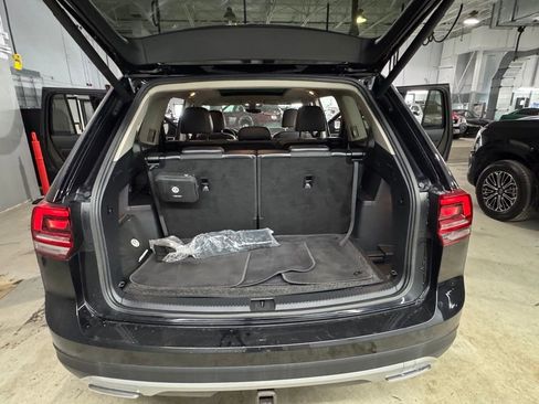Used 2019 Volkswagen Atlas SE w/ Panoramic Sunroof Package image 14