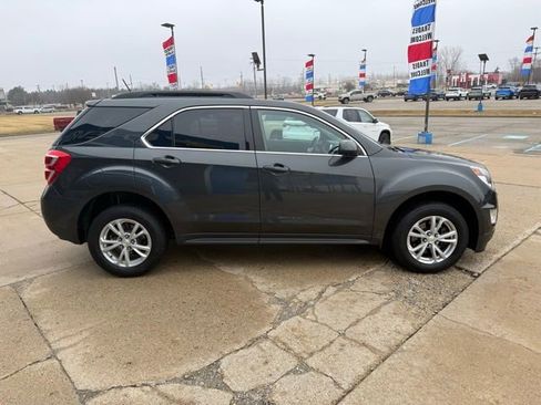 Certified 2017 Chevrolet Equinox LT w/ Convenience Package image 6