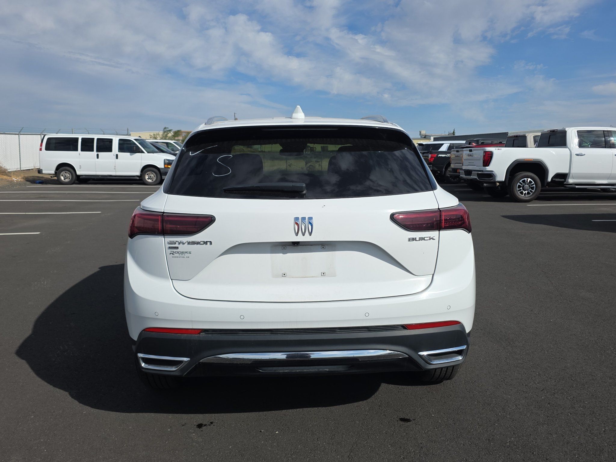 Used 2024 Buick Envision Preferred AWD/4WD image 7