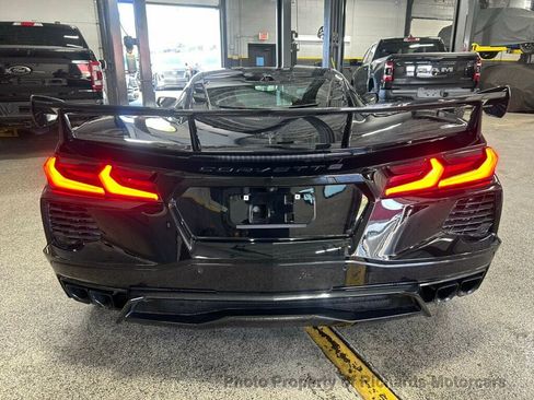 Used 2024 Chevrolet Corvette Stingray Coupe w/ 1LT image 4