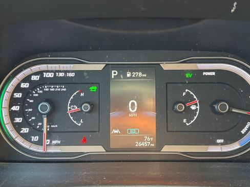 Certified 2024 Hyundai Tucson Blue AWD/4WD image 8