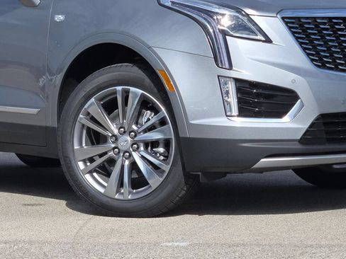 New 2025 Cadillac XT5 Premium Luxury w/ LPO, Floor Liner Package FWD image 3