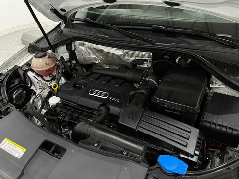 Used 2018 Audi Q3 2.0T Premium w/ Convenience Package image 29