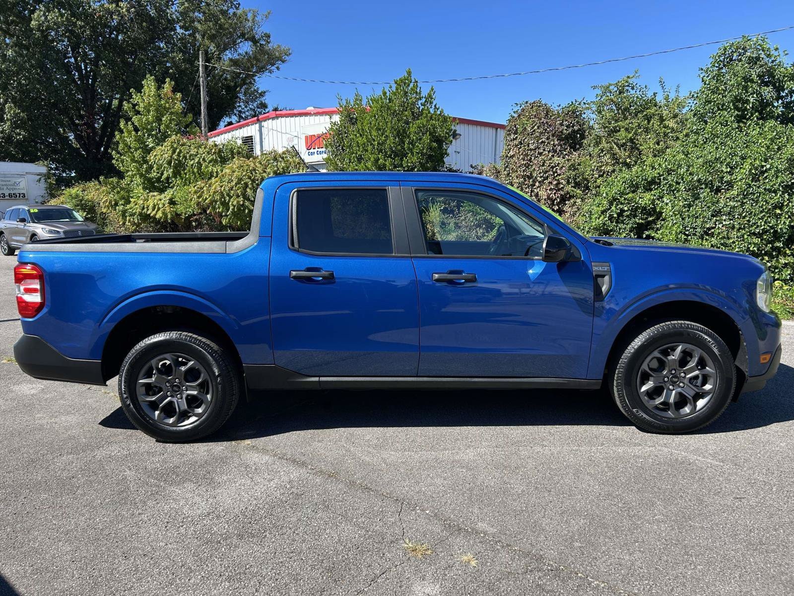 Used 2024 Ford Maverick XLT w/ XLT Luxury Package FWD image 2