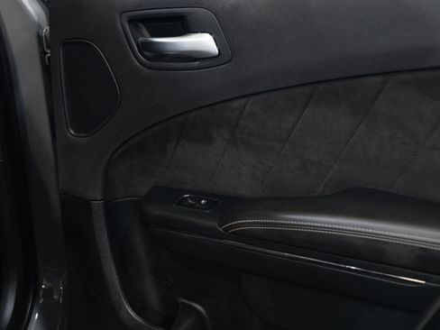 Used 2017 Dodge Charger R/T RWD image 32