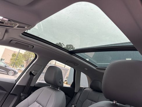 New 2025 Audi Q5 2.0T Premium Plus image 16