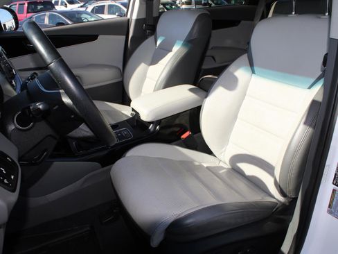 Used 2020 Kia Sorento SX image 14