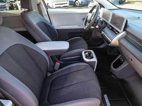 Certified 2024 Hyundai Ioniq 5 SEL RWD image 18