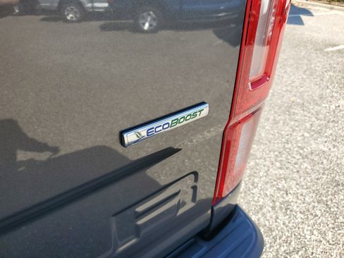 Used 2019 Ford Ranger Lariat w/ Equipment Group 501A Mid image 6