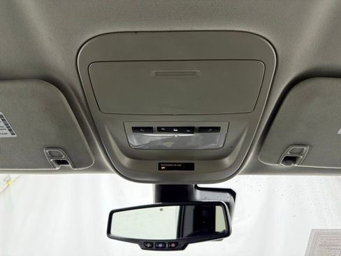 Used 2021 Chevrolet Colorado LT w/ Fleet Safety Package image 36