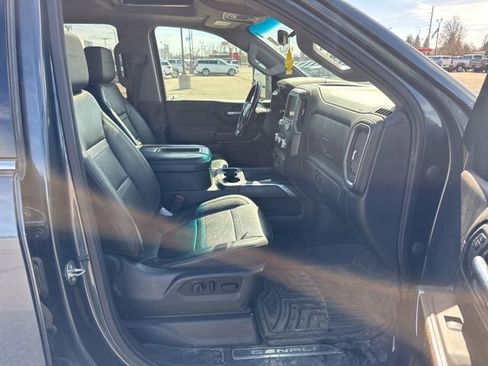 Used 2020 GMC Sierra 2500 Denali w/ Denali Ultimate Package AWD/4WD image 12
