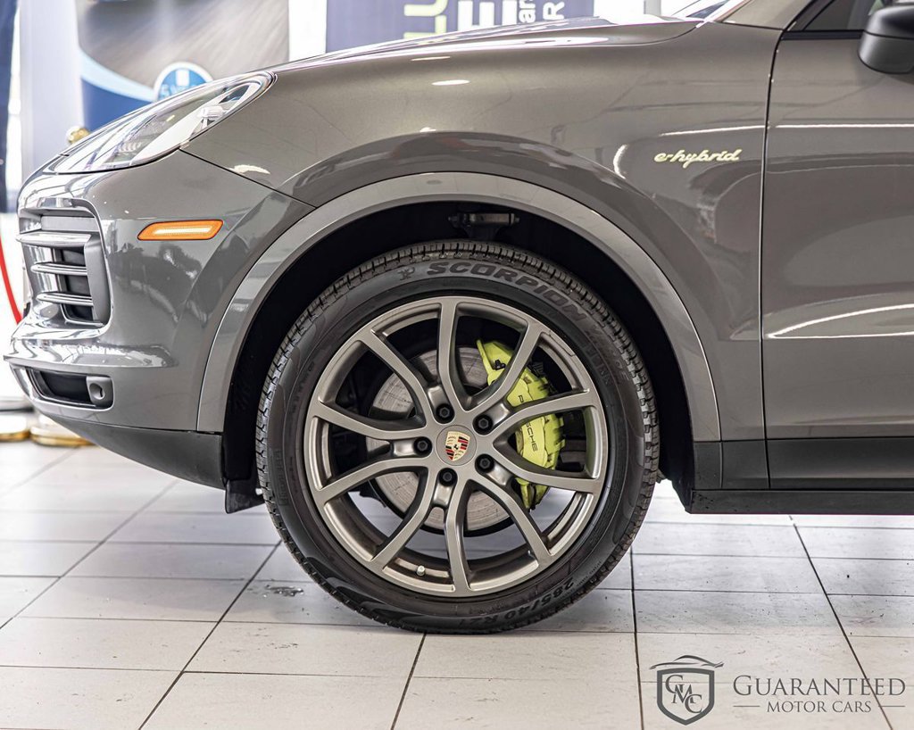 Used 2020 Porsche Cayenne E-Hybrid AWD/4WD image 10