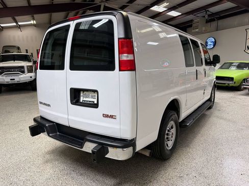 Used 2020 GMC Savana 2500 w/ Driver Convenience Package RWD image 7