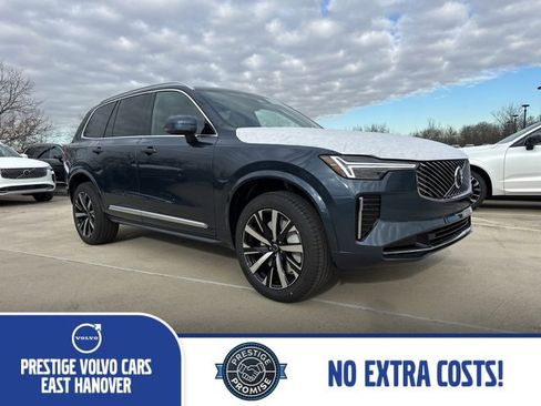 New 2026 Volvo XC90 B6 Core image 1