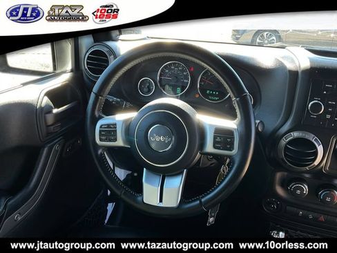 Used 2017 Jeep Wrangler Sport AWD/4WD image 16