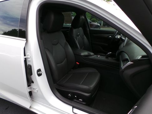 Used 2025 Cadillac CT5 Premium Luxury w/ Technology Package RWD image 17