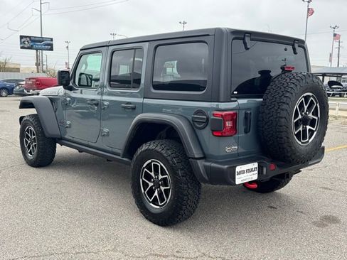 Certified 2025 Jeep Wrangler Rubicon image 4