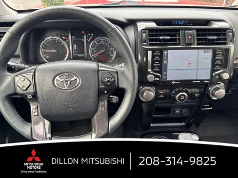Used 2021 Toyota 4Runner TRD Off-Road Premium w/ Moonroof Package AWD/4WD image 16