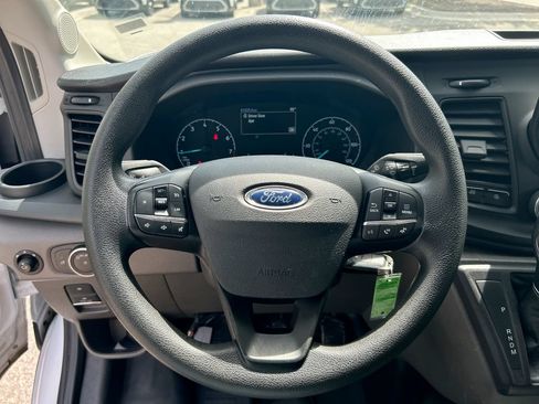 Used 2024 Ford Transit 250 148 High Roof RWD image 14