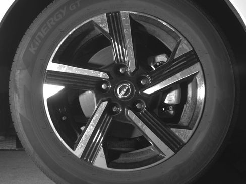 Used 2025 Nissan Sentra SV image 13