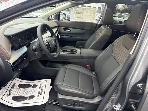 New 2026 Nissan Murano Platinum w/ Cargo Package AWD/4WD image 9