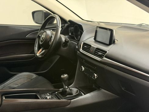 Used 2017 MAZDA MAZDA3 Grand Touring w/ Premium Equipment Package FWD image 27