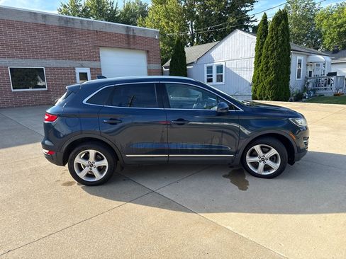 Used 2017 Lincoln MKC Premiere AWD/4WD image 4