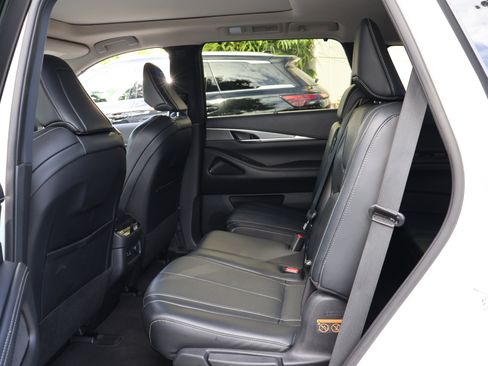 Certified 2023 INFINITI QX60 Luxe w/ Cargo Package image 18