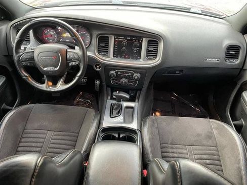 Used 2018 Dodge Charger R/T RWD image 17