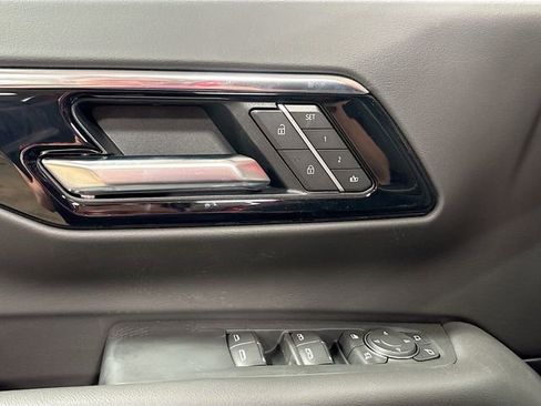 New 2025 Chevrolet Tahoe Premier AWD/4WD image 19