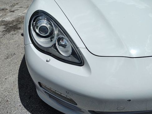 Used 2013 Porsche Panamera image 23
