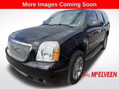 Used 2013 GMC Yukon Denali image 1