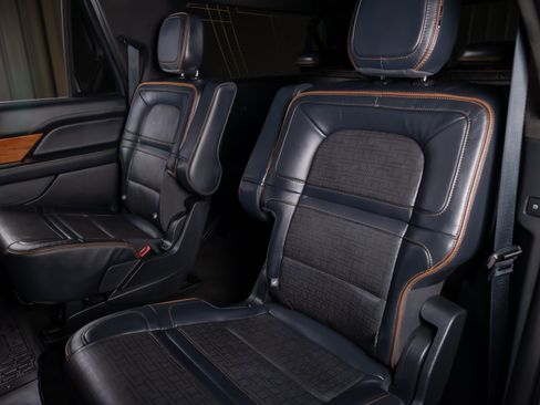 Used 2022 Lincoln Navigator L Black Label AWD/4WD image 24