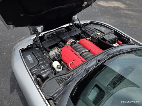 Used 2004 Chevrolet Corvette Z06 w/ Memory Package RWD image 12