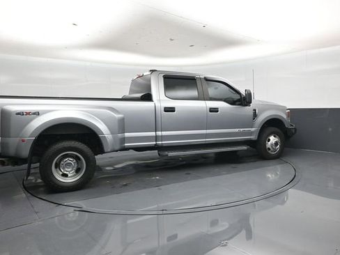 Used 2021 Ford F350 XL w/ STX Appearance Package AWD/4WD image 3