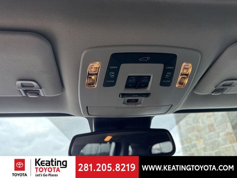 Certified 2024 Toyota Sienna XLE image 23