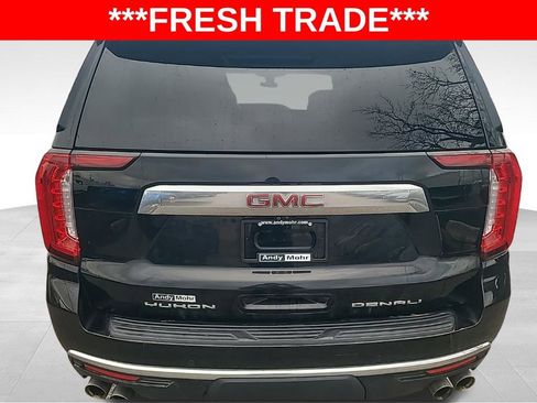 Used 2021 GMC Yukon Denali w/ Advanced Technology Package image 13