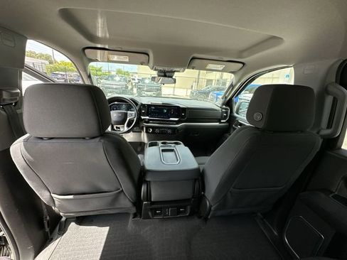 Used 2023 Chevrolet Silverado 1500 RST image 12