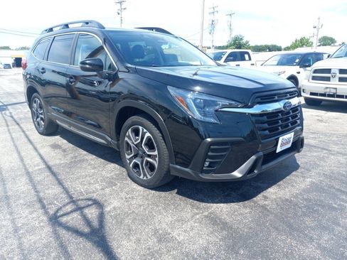 Used 2023 Subaru Ascent Limited AWD/4WD image 3